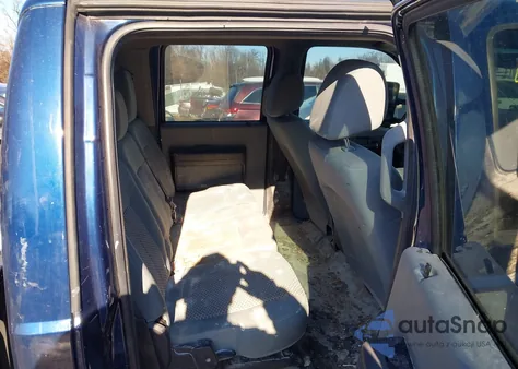 2011 Ford F-250 Xl из США, поврежденный, VIN 1FT7W2A63BEC28852